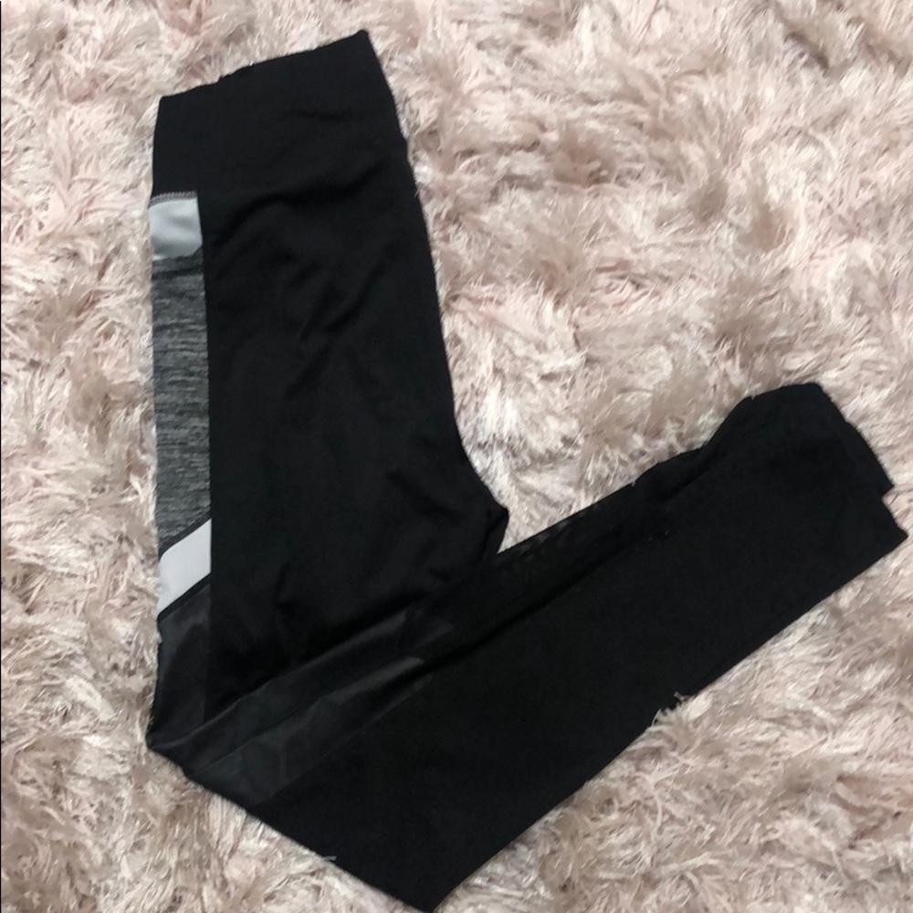 Active wear leggings